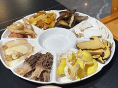 -野菌皇海景野生菌火锅(滨海大道店)
