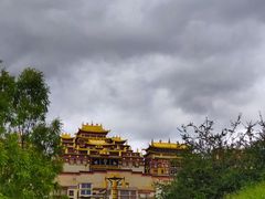 -噶丹松赞林寺