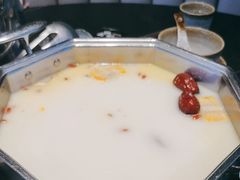 -新草堂锅物料理(泉城路店)