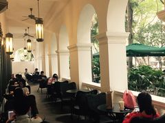 -星巴克臻选(广州沙面店)