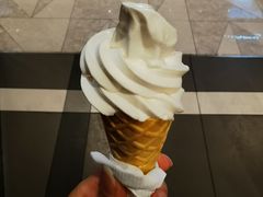 香草火炬冰淇淋-汉堡王(上海虹口龙之梦)