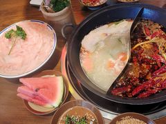 -萍姐火锅·公路夜市(武汉首店)