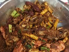 -嘎嘎鸭下巴·爆辣干锅(明教寺店)