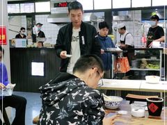 大堂-穆得·老周家牛肉烧饼(普利街店)