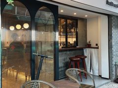 -Double cafe