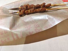 羊肉烤串-遇见小面(凯德广场店)
