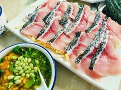 无骨鱼片-墨脱石锅椰子鸡•香草鸭•东山羊(大东海店)