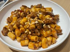 松子牛肉炒年糕-兔爸私家小厨(新北万达店)