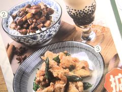 盐酥鸡&nbsp;红烧牛肉汤面-小泉居(水坑尾店 )