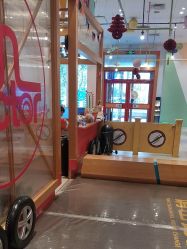 -玩元素·家庭游乐成长中心(香格里拉店)