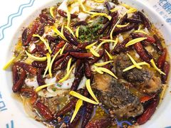 老坛酸菜活鱼-花椒俏川菜小馆(南海万达店)