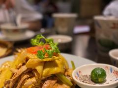 越式盐焗麻油鸡-大头虾越式风味餐厅(光明广场店)