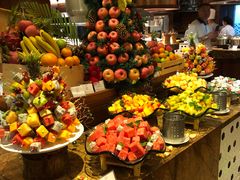 自助取餐区-广州中心皇冠假日酒店-环市食坊·海鲜自助餐厅