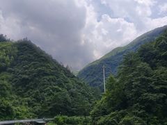 -安吉龙王山峡谷漂流