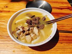 -文山荷鲜居(翠湖店)