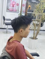 -V7 HAIR SALON