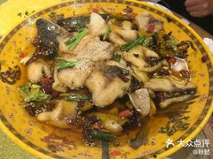 -小锅饭豆腐馆(建大店)