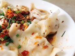 钟水饺-爆炸头阿姨小四川正宗川味小吃(无任何分店)