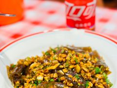 -韵味湘肴·小炒黄牛肉(五一广场美食地标店)