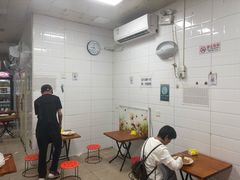 -郭记小街麻辣烫(虎坊路店)