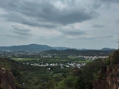 -灵岩山风景区
