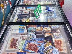 -上海龙吴水胜海发市场