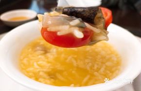 Braised Abalone and Sea Cucumber with Crispy Rice