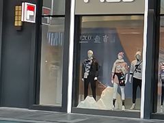 -FILA(五角场巴黎春天店)