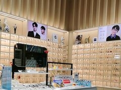 -一代眼镜·蔡司配镜(浦东大拇指广场店)