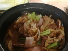 茴香牛腩煲小煲-宏大运餐厅(传媒大学店)
