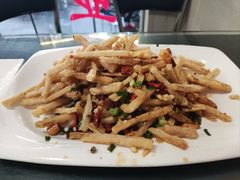 -小四川美食馆(幸福路店)