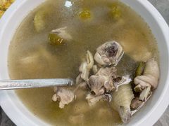 新鲜无花果浸鸡-银峰农庄·特色烧鸡·鲜无花果浸鸡