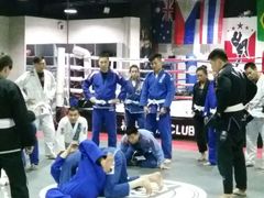 -格斗兄弟搏击健身训练馆(望京店)