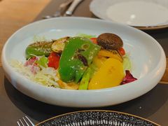 -Carbon莫卡哆·意大利复古集市餐厅(杭州大厦店)