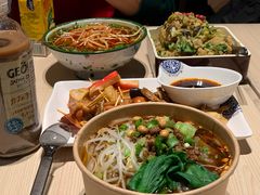 -远大美食广场(远大购物中心店)