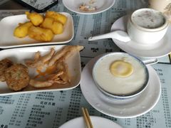 -俊丽双皮奶甜品店