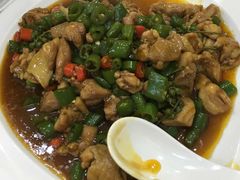 -鲁班小馆(政四街店)
