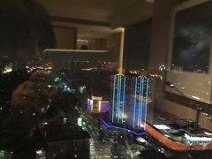-中山利和希尔顿酒店