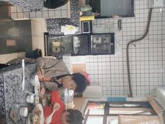 -八两八金·莱芜特色炒鸡(市南漳浦路店)