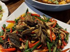 -李双猪·小龙虾·烧烤·羊肉煲(乐山店)