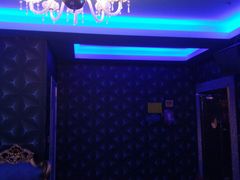 -K歌之王量贩式KTV(洪楼店)