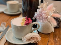 -FLOVIE FLORIST CAFE