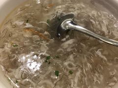 -侬佳蒸菜馆(听潮店)