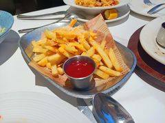 -芳草地西式融合餐厅(回龙窝店)