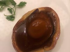 原只鲍鱼鸡粒酥-北京四季酒店·采逸轩