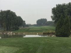 -龙熙温泉高尔夫俱乐部