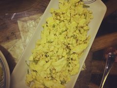 茉莉花炒鸡蛋-云海肴·汽锅鸡·云南菜(天津国金汇店)