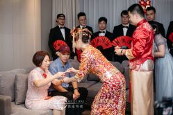 -LOVE SHINE婚纱·红鼎庄龙凤褂·妈妈装定制