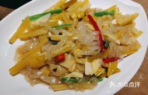 Pickled Mustard Greens Stir-Fried with Konjac