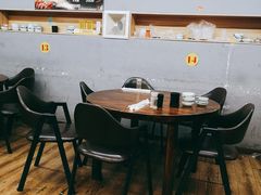 大堂-鸡爪王·烧烤·家烧海鲜(外滩老店)